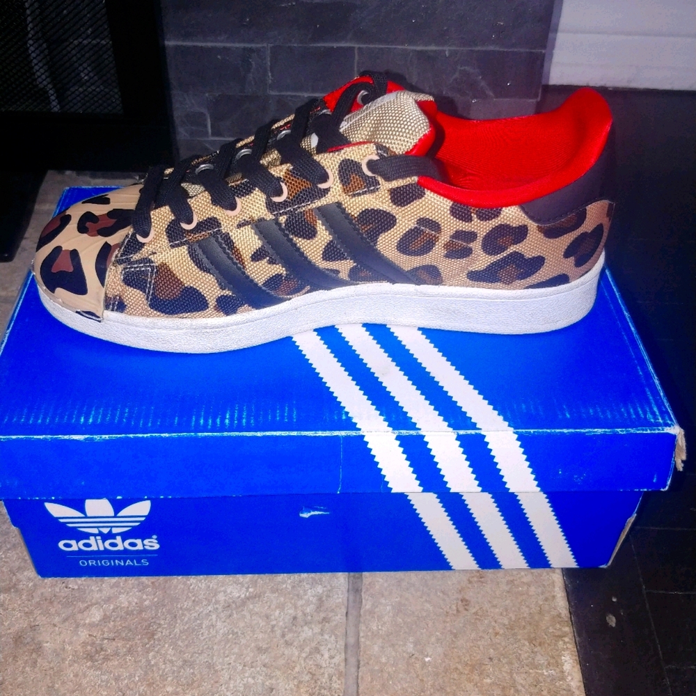 Adidas Superstar